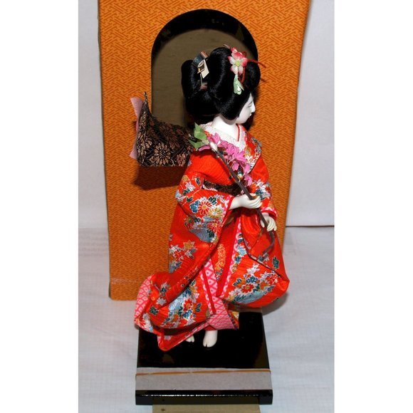 Vintage Japanese Geisha Nishi 12 inch Doll - New In Box - Picture 5 of 8